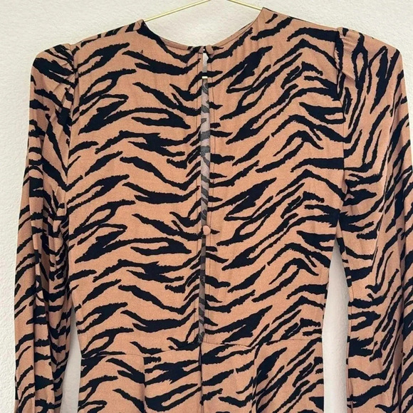 Reformation Creed Midi Dress - Picture 11 of 11